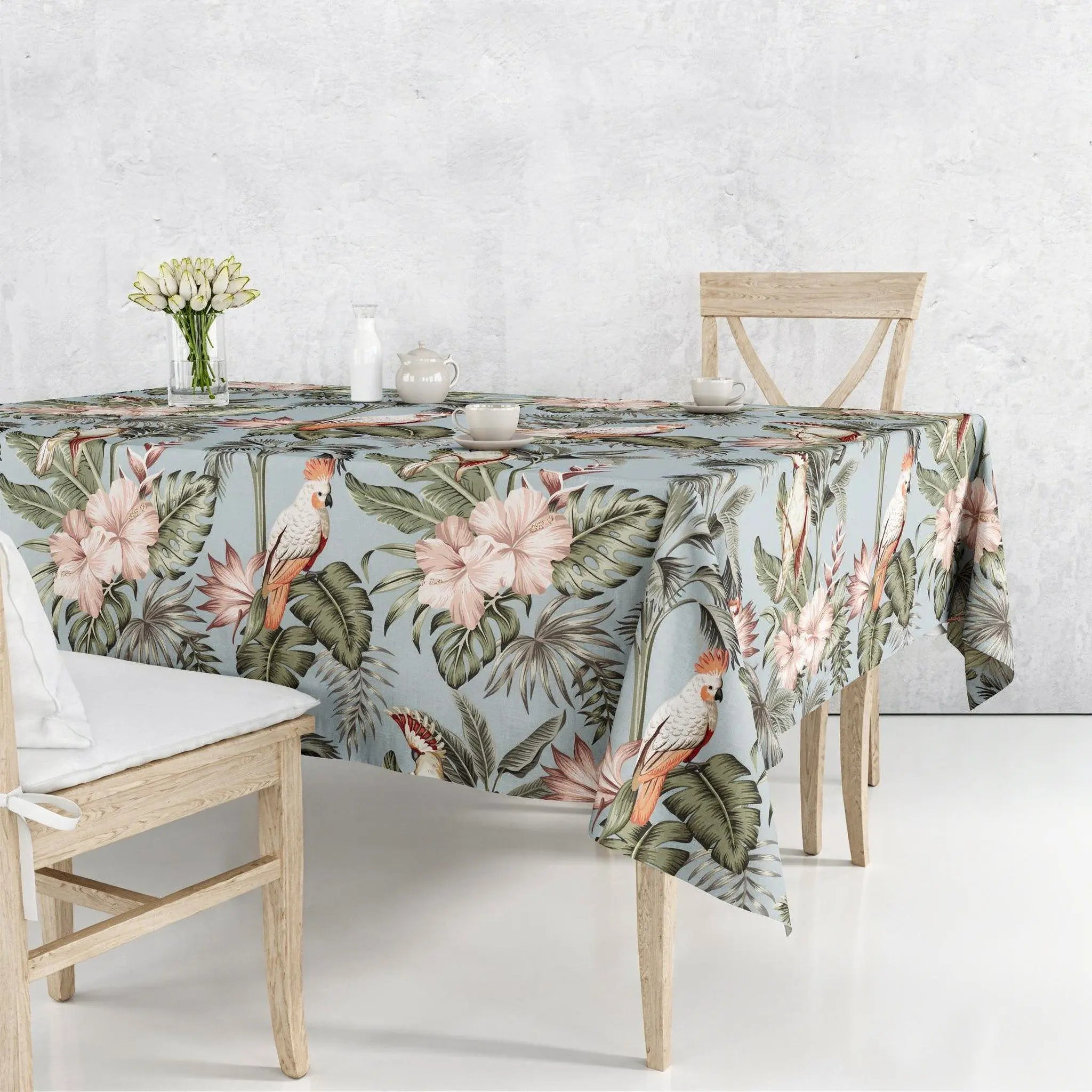 Tropical Aveary